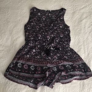 >>>Last Call<<<      Womens AEO pink floral sleeveless romper